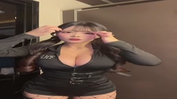 Tiktok 巨乳 JD