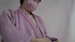 【検診着替え】綺麗な顔立ちをした主婦のリアルな長年使われなくなり埋もれて凹んだ乳首