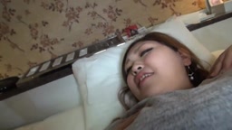 むっちりお姉さんに中出し。