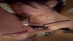 近所で出会った人妻セフレ　久々に会っても相変わらずのフェラ好き女