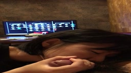 「待って、これ動画やん///｣ ノリノリでフェラする地味娘