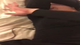 「ヤダ撮らないで」といいつつ喜んでる