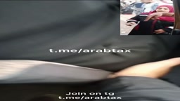 Encoxada arab milf touch