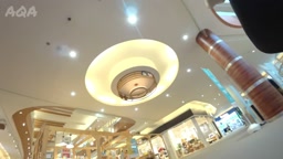 AQA—え？ノー◯ン？姪っ子とデニムショーパンでお買い物