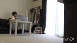 エロ母さんは、実の息子の.mp4 匿名