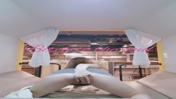 漫画カフェでカーテンを開けて - 1