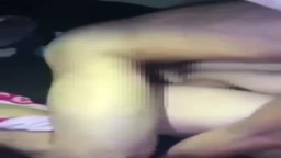 友達の前でセックスしてそれを撮影するバカ者たち 世も末ですな