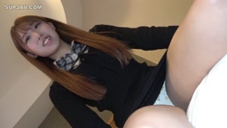 投稿19108キュートな美乳嬢