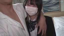 子猫のように可愛いJ〇Kコスプレイヤーと猫カフェデートから生ハメ！