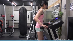 CL (非エロ) 千秋ちゃんがジムでトレーニング！