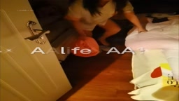 中国母亲在儿子身边自慰