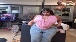 海外　爆乳　インスタ