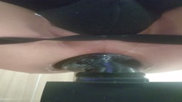 巨大アナルプラグ で 遊ぶ！