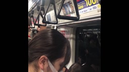 【電車内】[素人プレイ日記#5]クマのキーホルダー女子のリアル