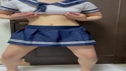 ion X(旧T〇itter) 立ち乳首オナニーからの立ちおしっこ