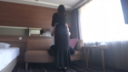 2歳女の子のママが立ったままおもらし