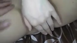 可愛い素人娘とハメ撮り中出し