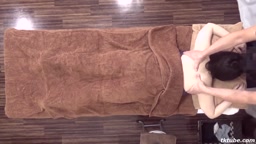 ショートカットの20代半ば①