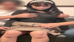 爆乳を揉んで電マ当て逝き