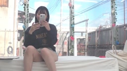 MMDC0054SV(みく 20歳 経済学部 大学2年生)