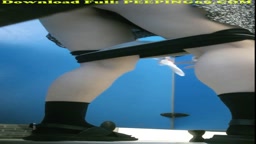 公衆便所でズボズボオナニーしている美女をこっそり撮影