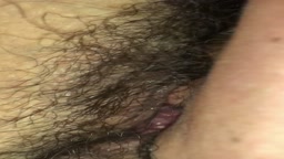 クンニでひくひく