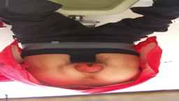 用掉出来的肛门拉屎💩