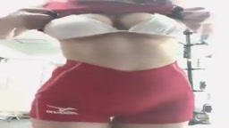 ムチムチJKバレー部の着替え