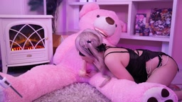 初登場のピストンマシンで気持ちよく中イキ