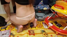 【個人】子○部屋まで醜い男に侵入されて膣の奥深くに精子を出されてしまう長身美脚スレンダー若妻