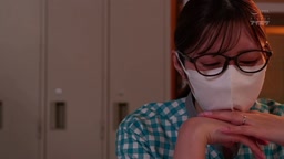 -Short-コンビニの年下バイトから女として求愛され 不倫にハマってしまった愛に飢える元タレント人妻～仲村みう～