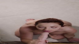 赤髪ポニテ外人美女の壁ディルドフェラ♡