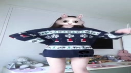 かわいい裸ダンス1