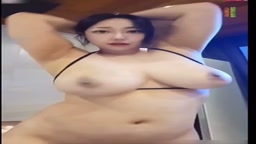 巨乳