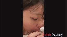 スマホ撮り・推し活娘パイズリ射