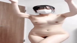 めっちゃ可愛い女の子　ダンス