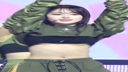 kpop下乳