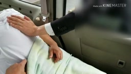 爆乳人妻 夫の目の前で乳を弄ばれる