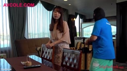 「…ごめんなさい…知らないおじさんのおちんちん挿れられちゃいます♡…なまで…おちんちん…♡」エロすぎる人妻に中出ししまくる