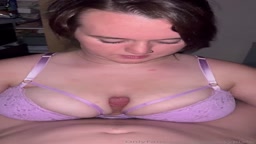 外国の美人 パイズリ