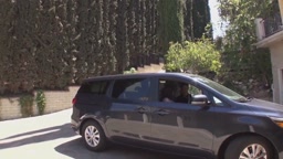 カップル　車内