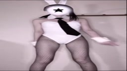 ハロウィン TikTok バニー