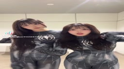 ハロウィン Tiktok スパイダー