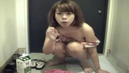 【マニア限定】脱 糞を公開し味見までする完全変態女子大生