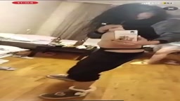 FC2PPV 4825823 ［窃触/新春SP第三弾］めでたいフリはもう終わり。欲しけりゃくれてやる。探せ！金髪ショートカットJDワンピース捲り上げ生乳揉み生手マンイヤイヤ痙攣逝き。