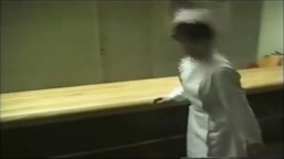 病院内の看護師を食いまくっていると黒い噂のスケベ医者 夜勤中大胆に激しいハメ撮りSEXを敢行