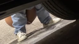 頻尿後輩JD 駐車場野ション