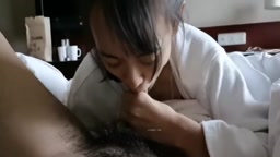 ガールフレンド フェラ