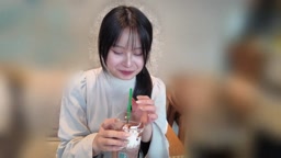 投稿19365綺麗な美乳嬢