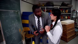 「AI作成」英語教師「Ray Pullman 」前編